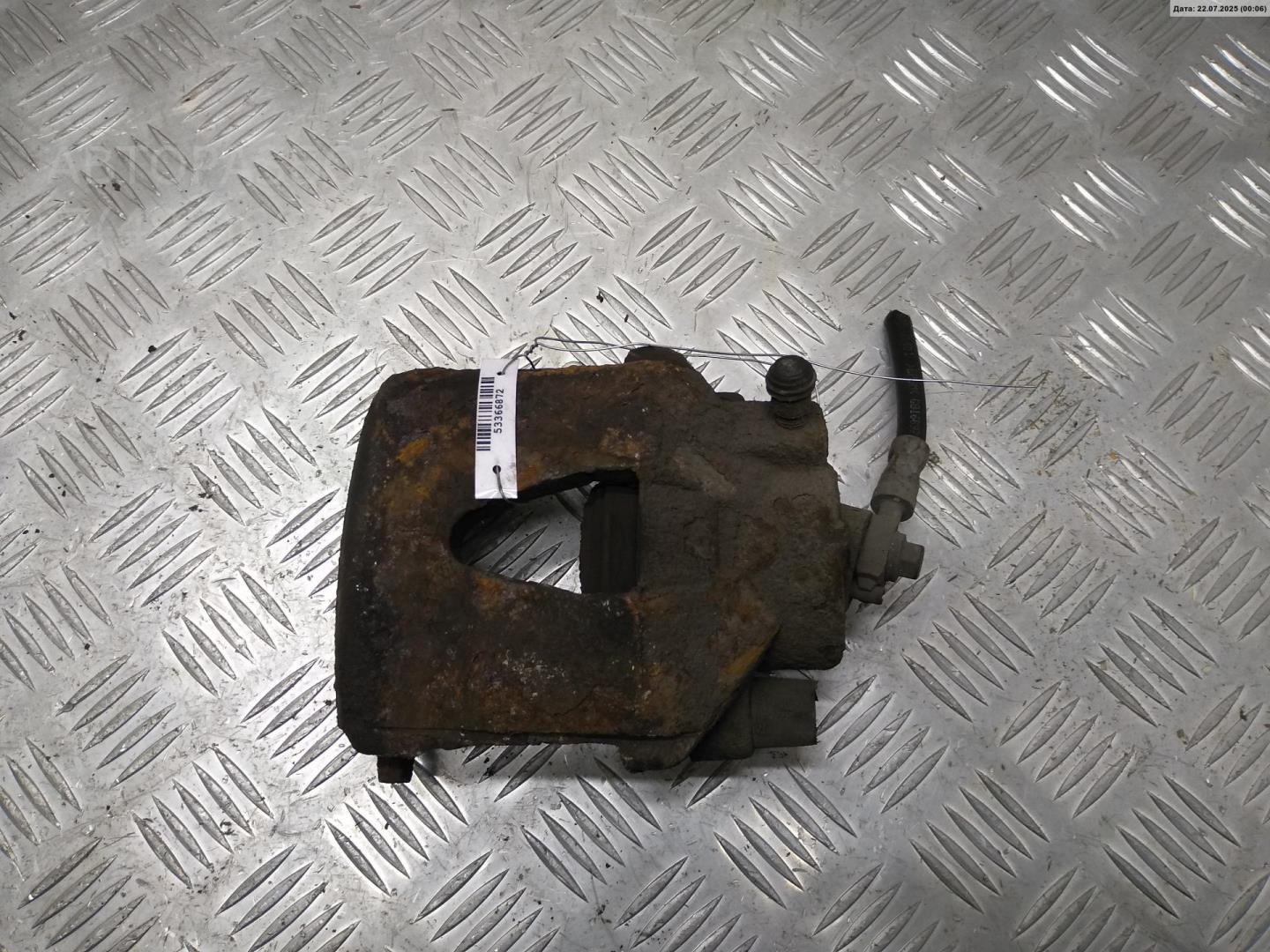 Суппорт передний правый