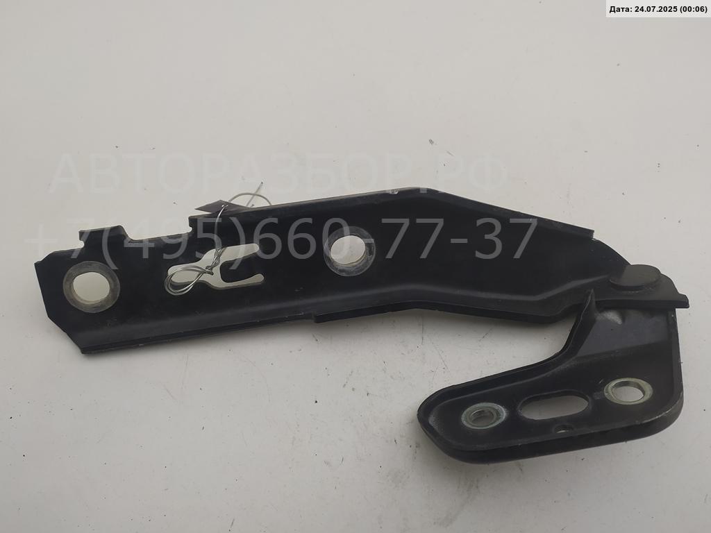 Петля капота правая