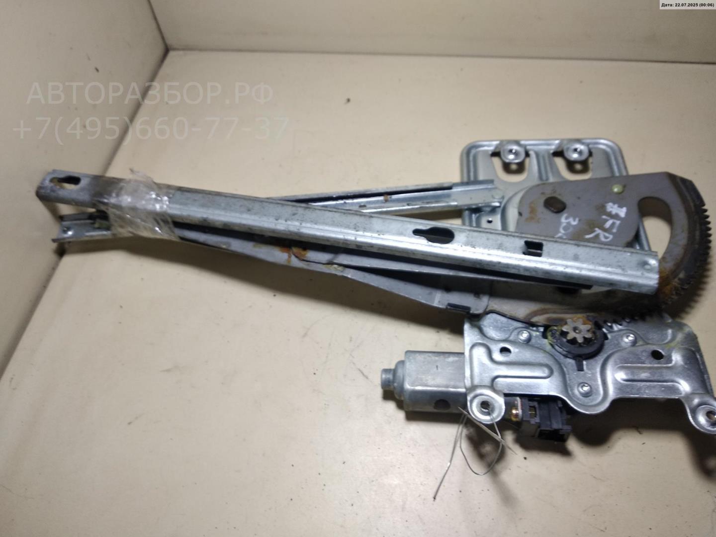 Стеклоподъемник электр. передний правый