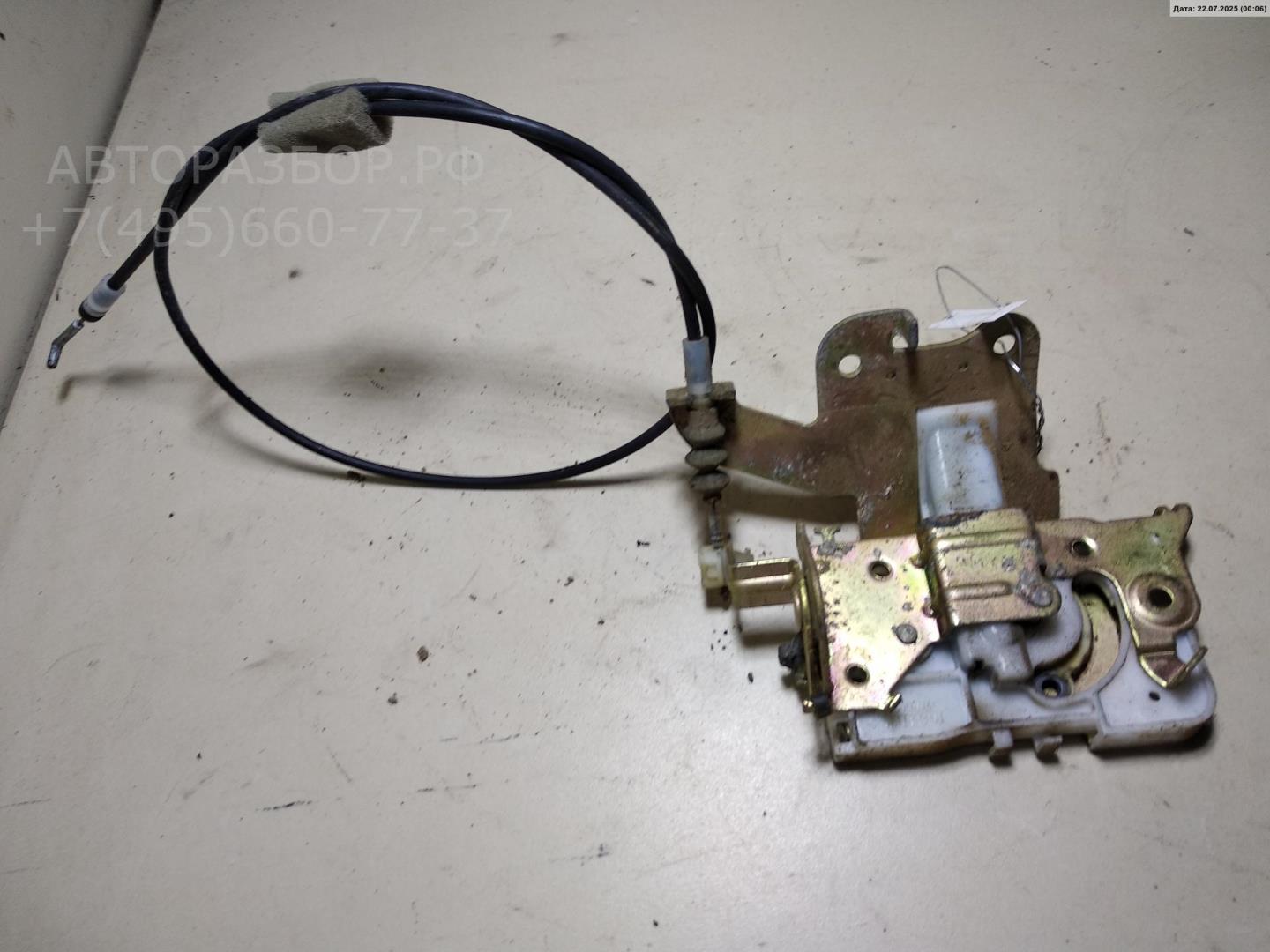 Замок двери задней левой