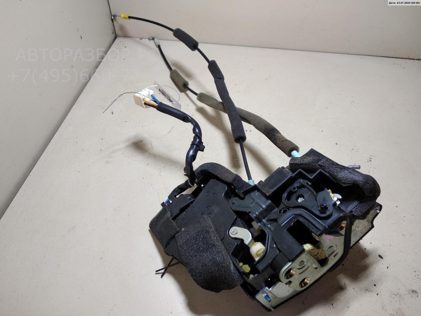 Замок двери задней правой