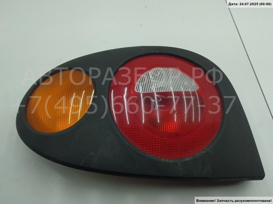 Фонарь задний левый