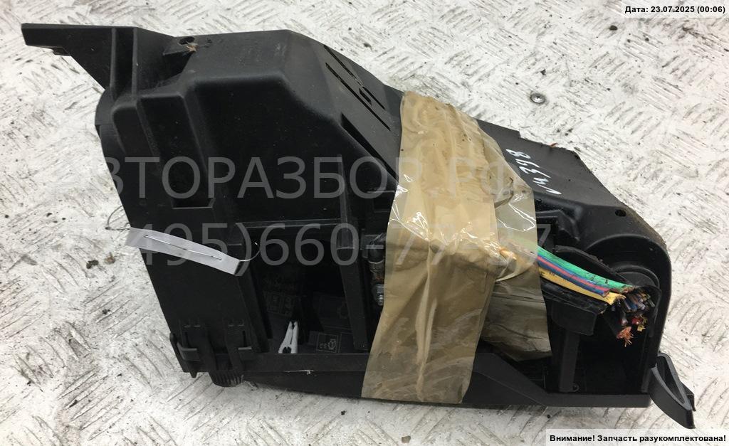 Блок предохранителей