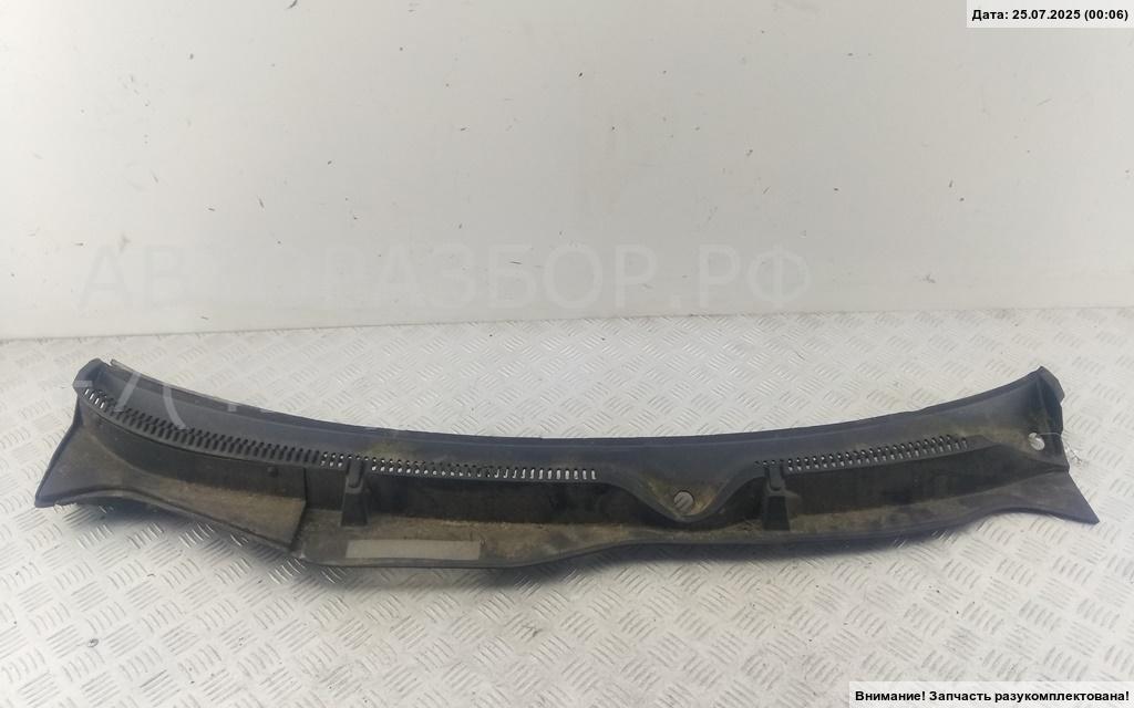 Решетка стеклоочистителей (Жабо)