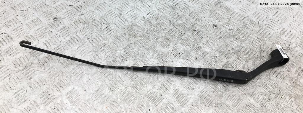 Поводок стеклоочистителя передний правый