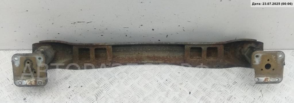 Усилитель заднего бампера