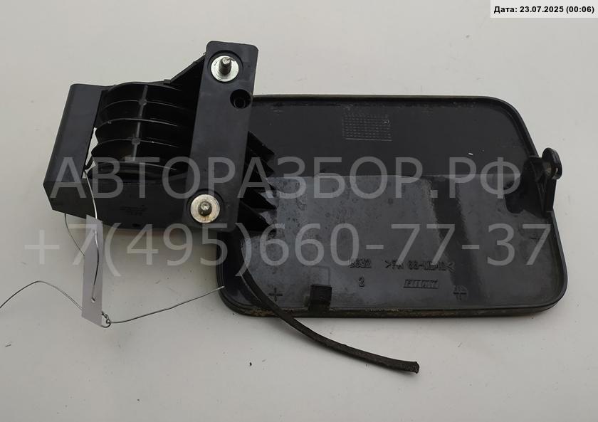 Лючок бензобака