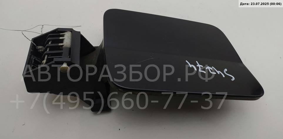 Лючок бензобака