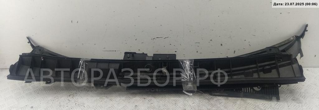 Решетка стеклоочистителей (Жабо)