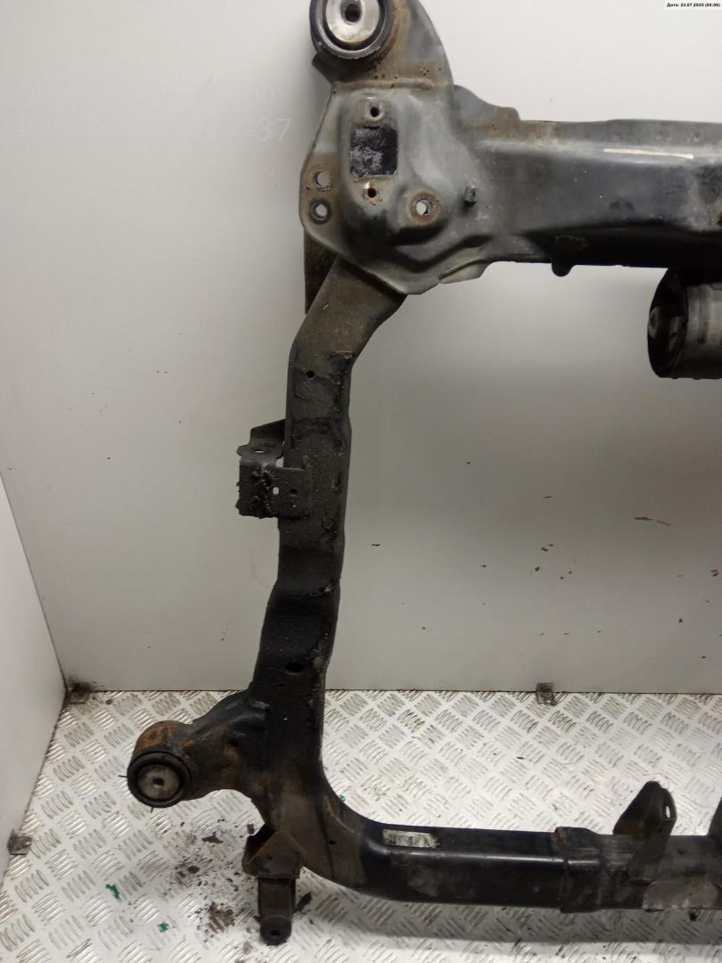 Балка подмоторная