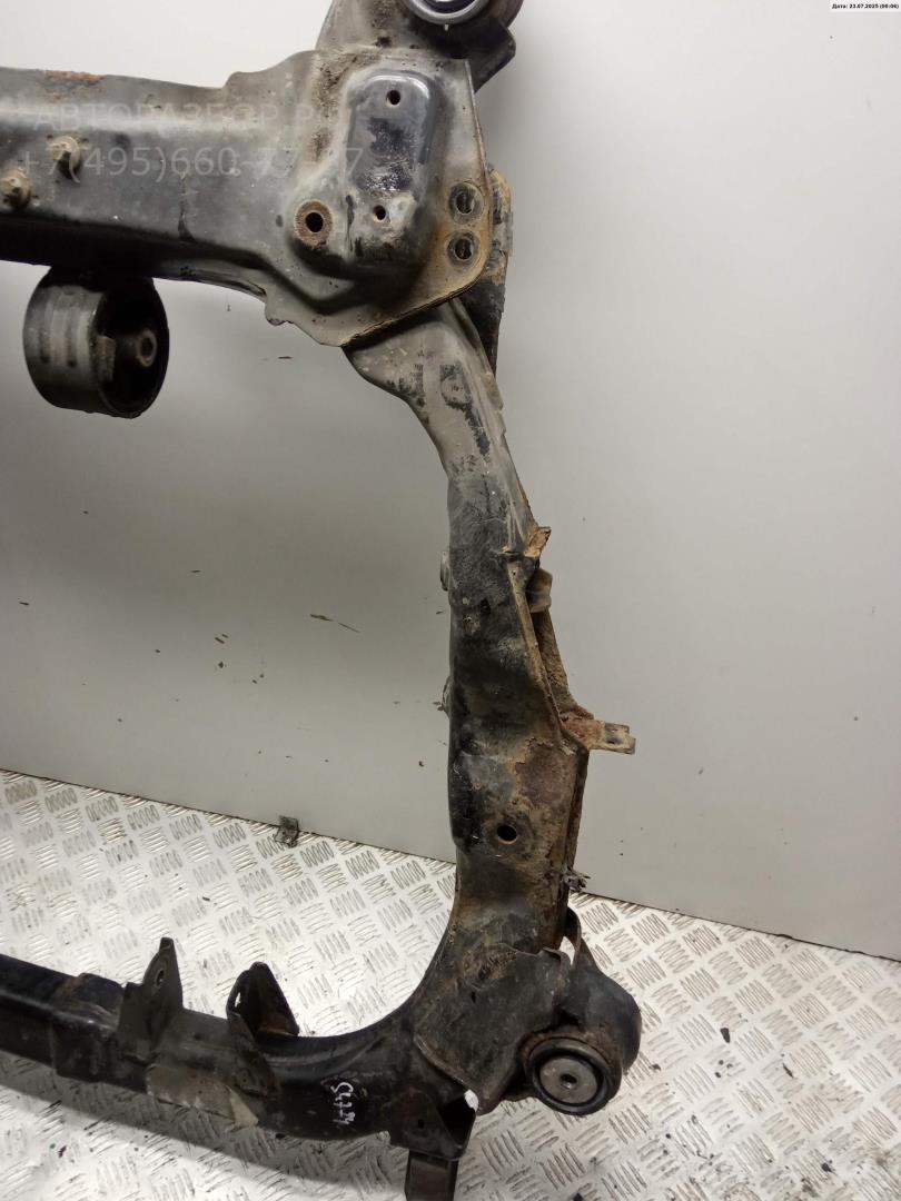 Балка подмоторная