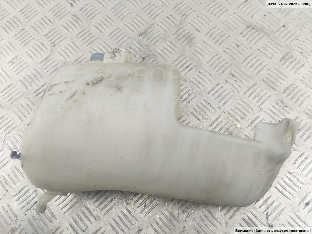 Бачок омывателя лобового стекла