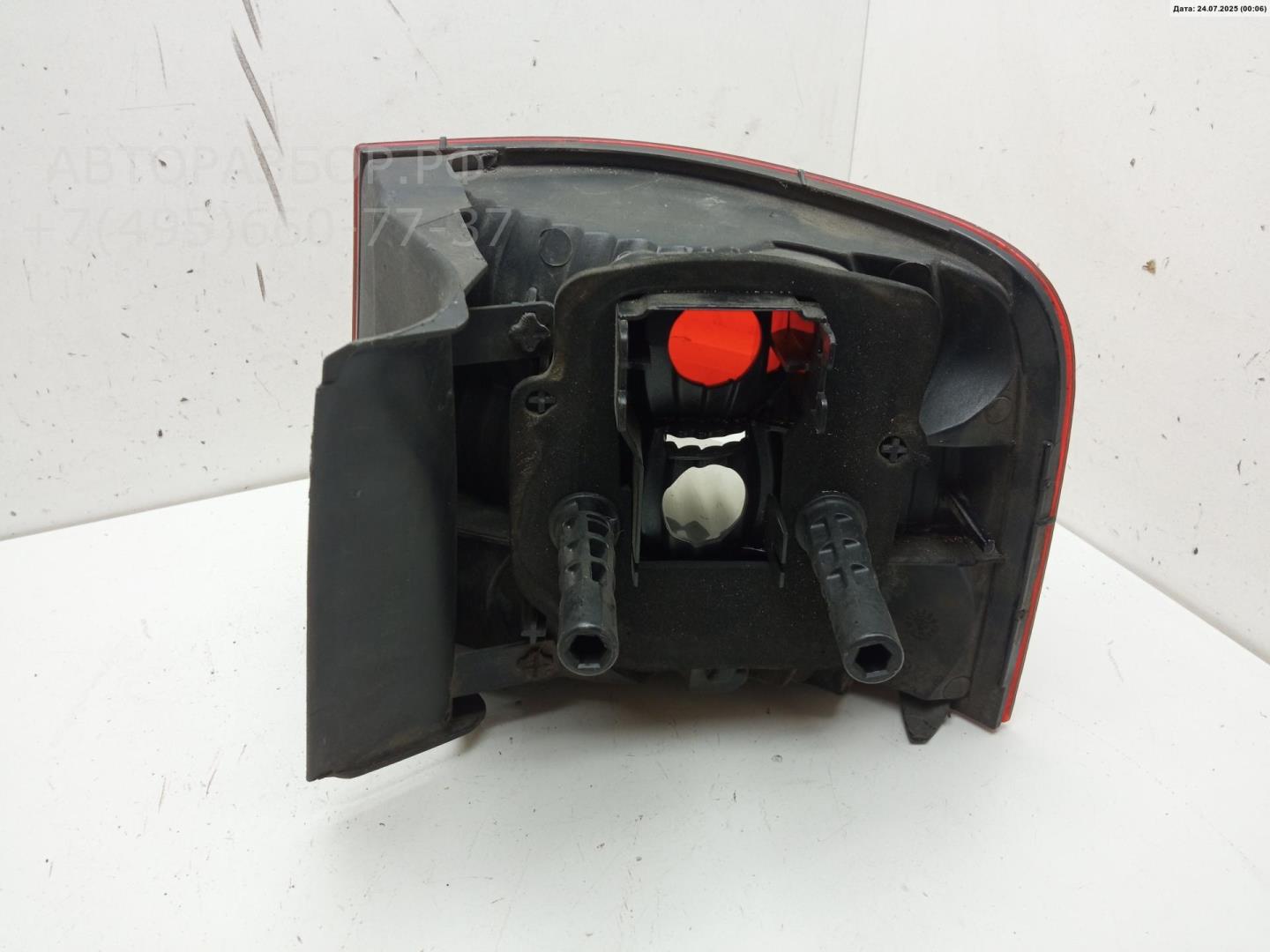 Фонарь задний левый