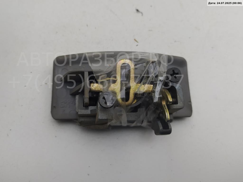 Замок бардачка