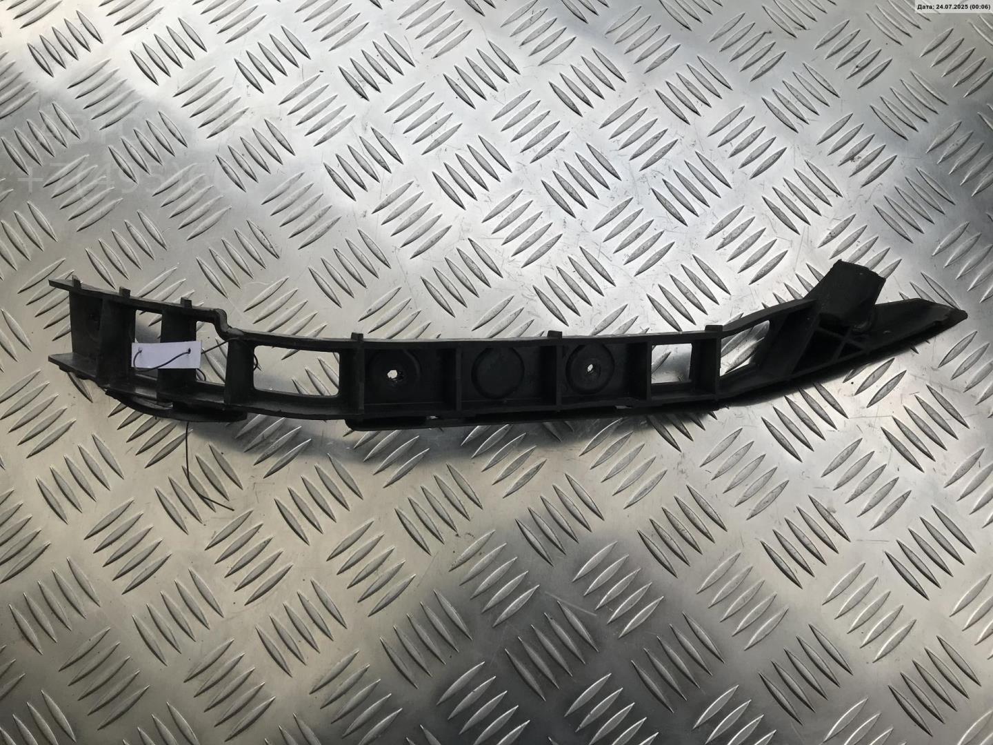 Кронштейн заднего бампера левый