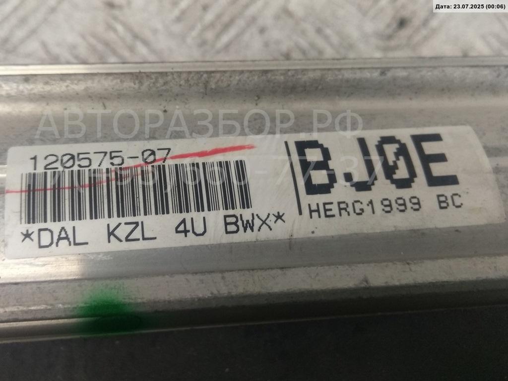 Подушка безопасности пассажирская (в торпедо)