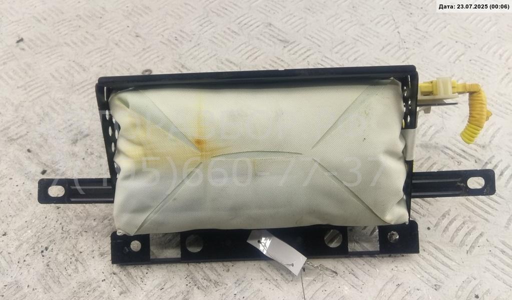 Подушка безопасности пассажирская (в торпедо)