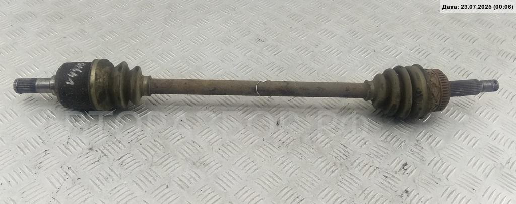 Полуось задняя