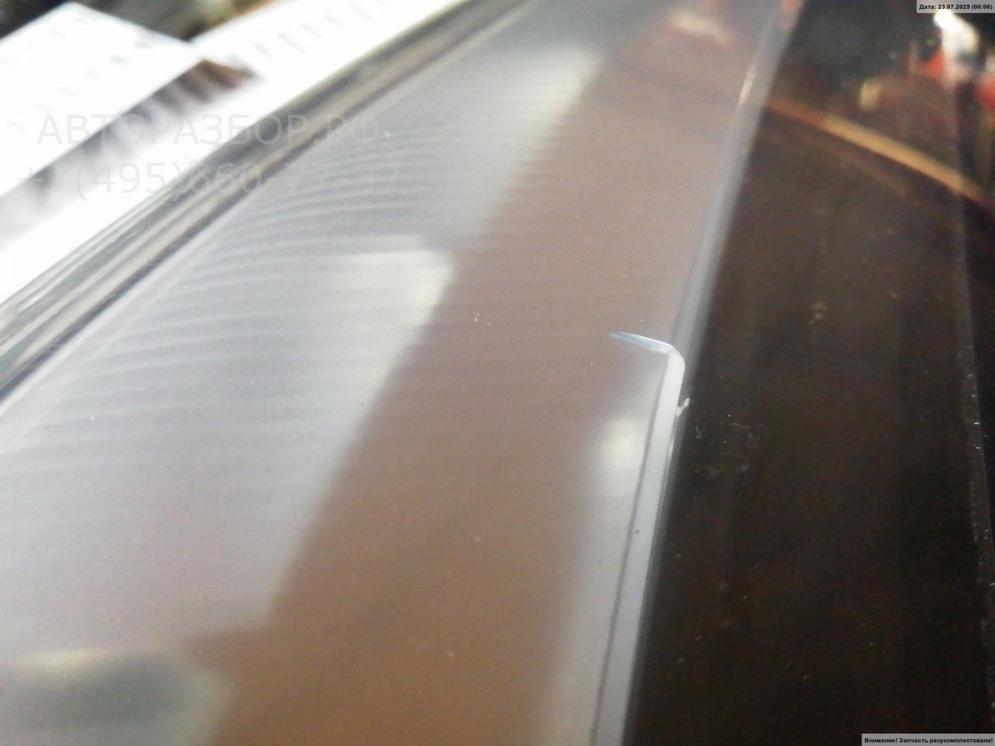 Фонарь задний правый