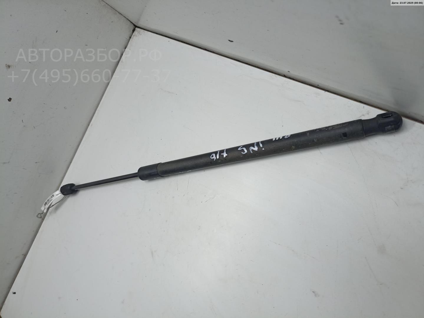 Амортизатор крышки багажника