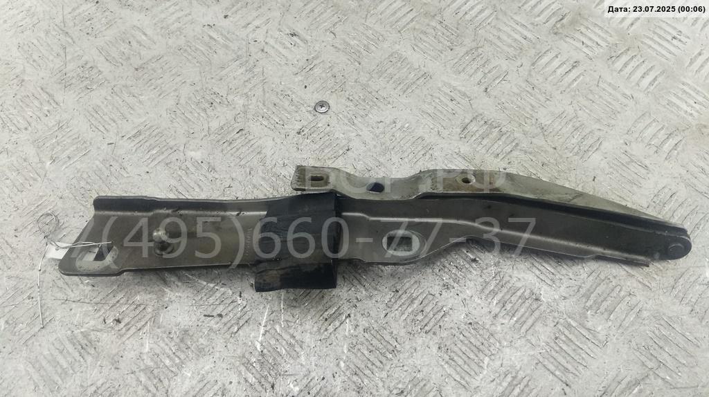 Петля капота левая