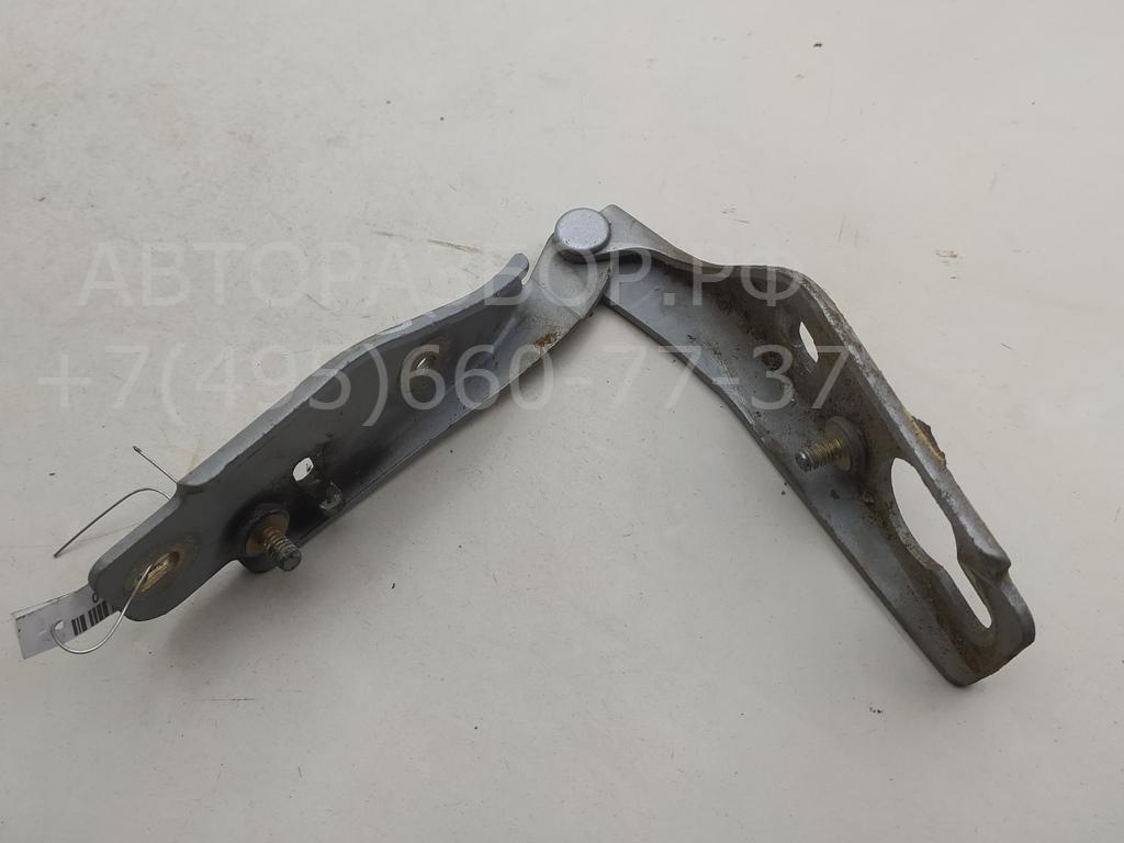 Петля капота правая