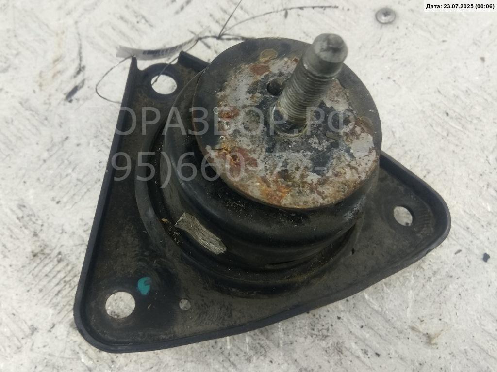 Опора двигателя