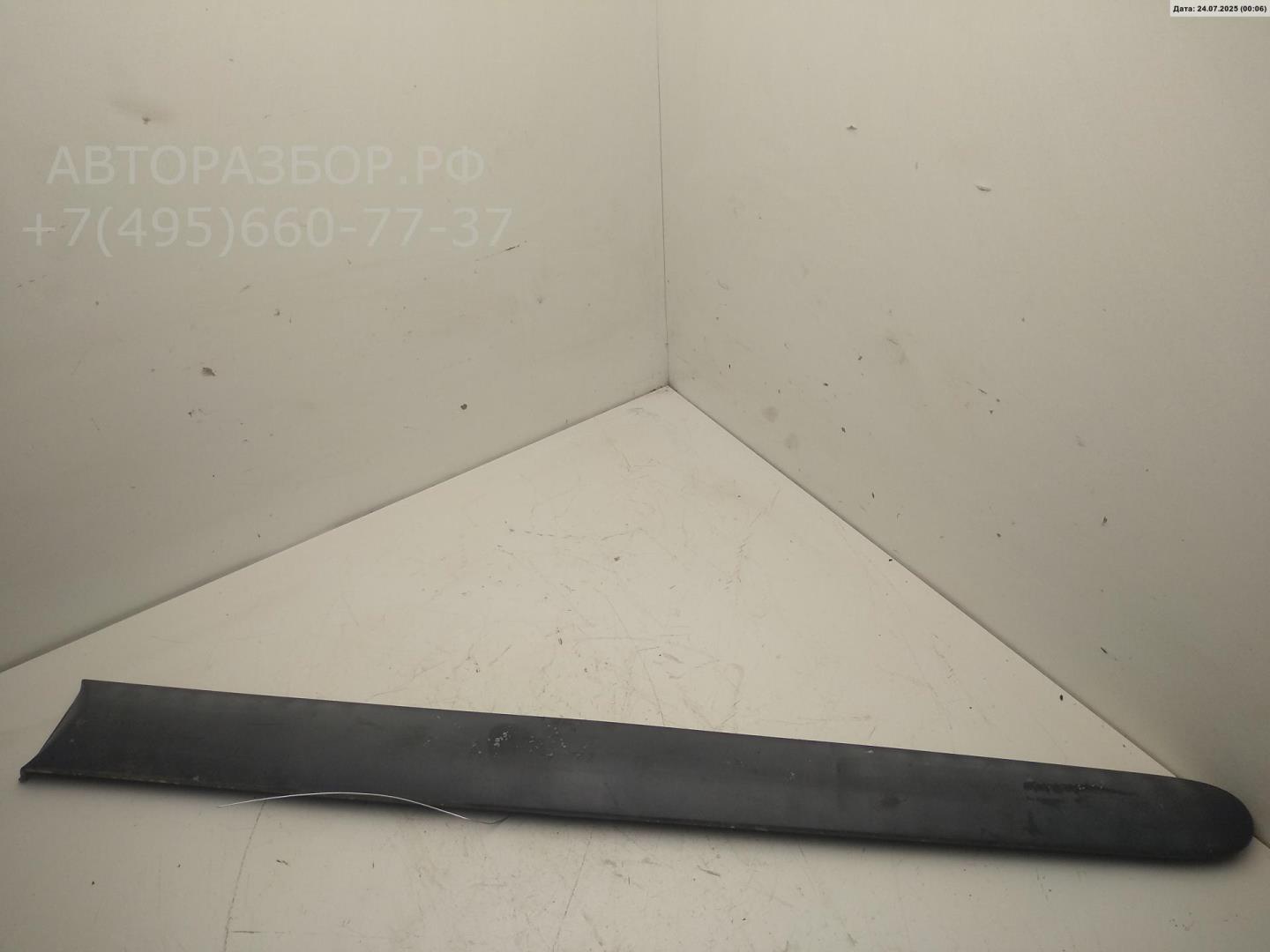 Накладка двери задней левой