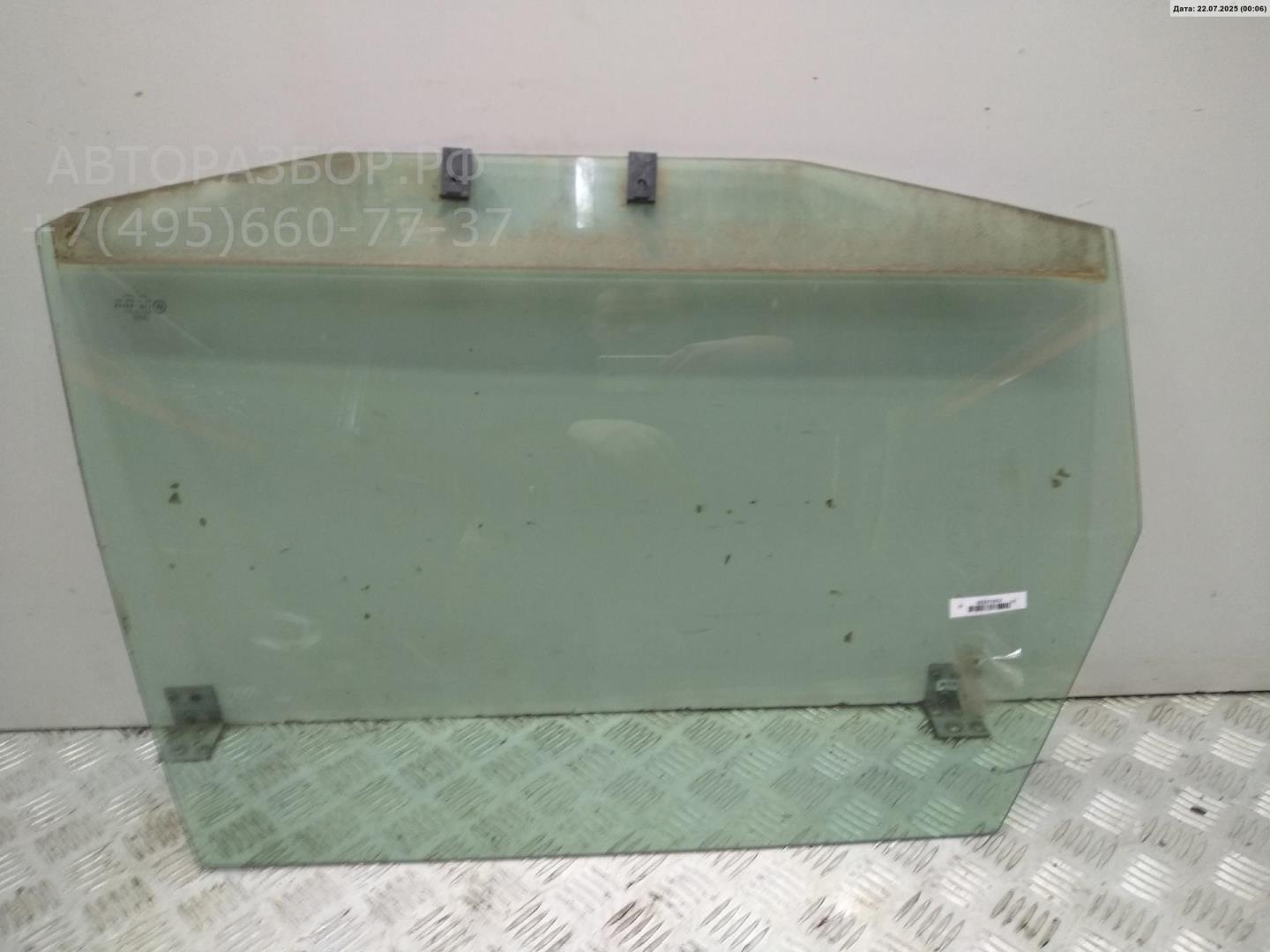 Стекло двери задней правой