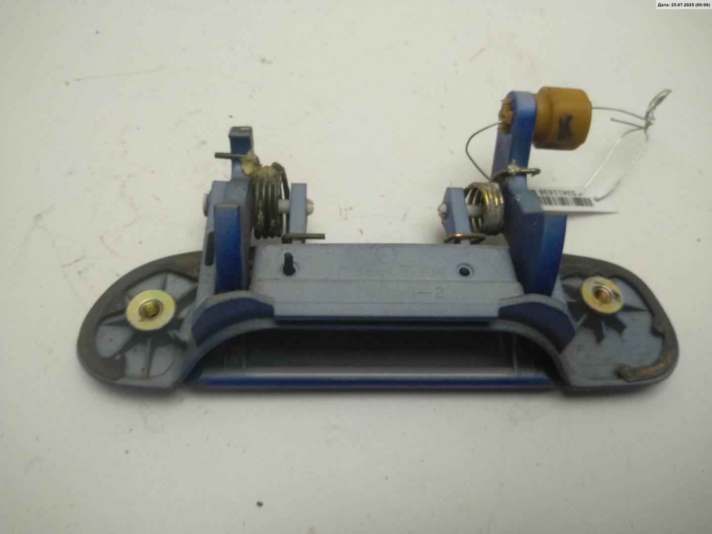 Ручка двери задней наружная правая