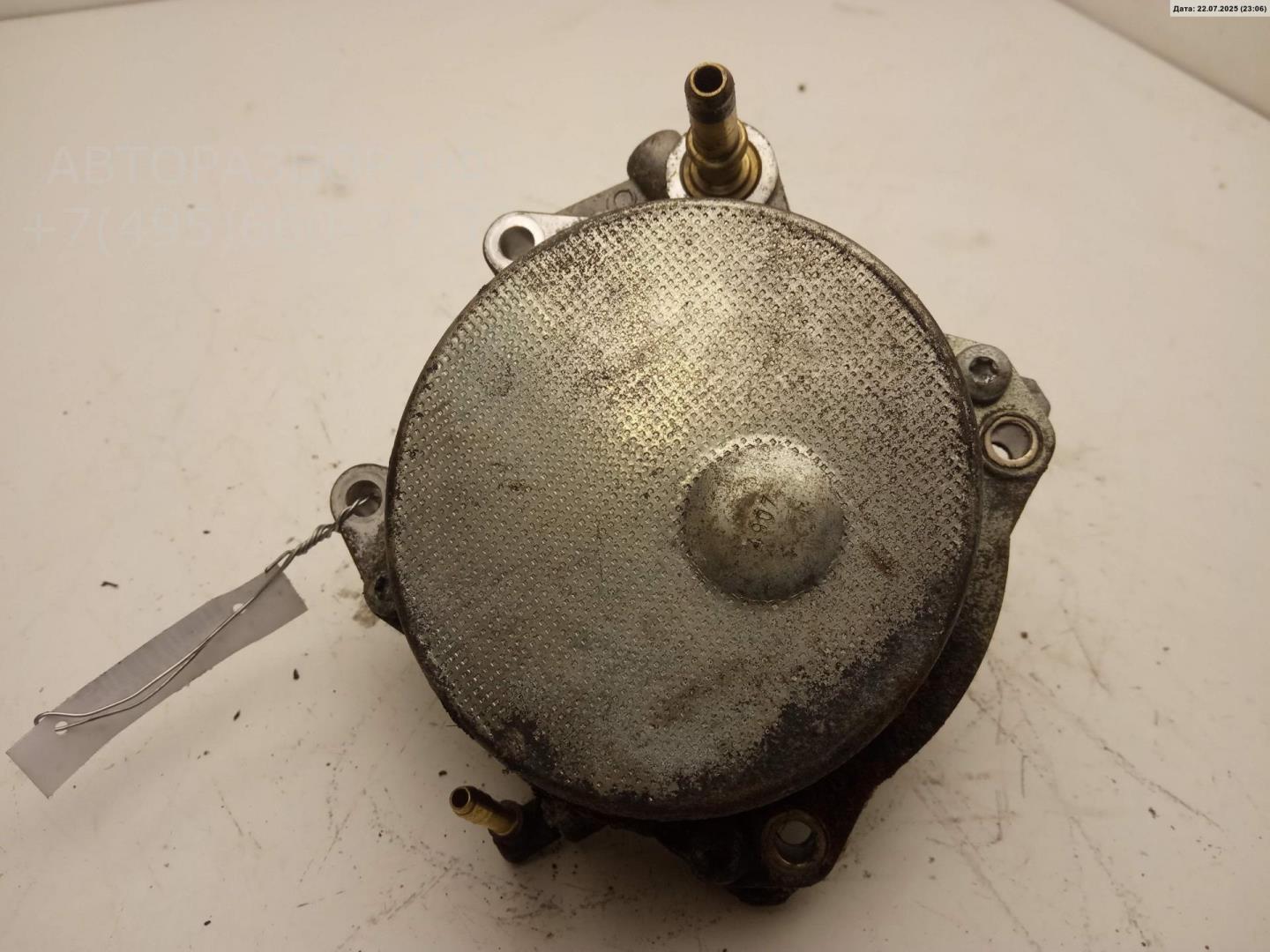 Насос вакуумный