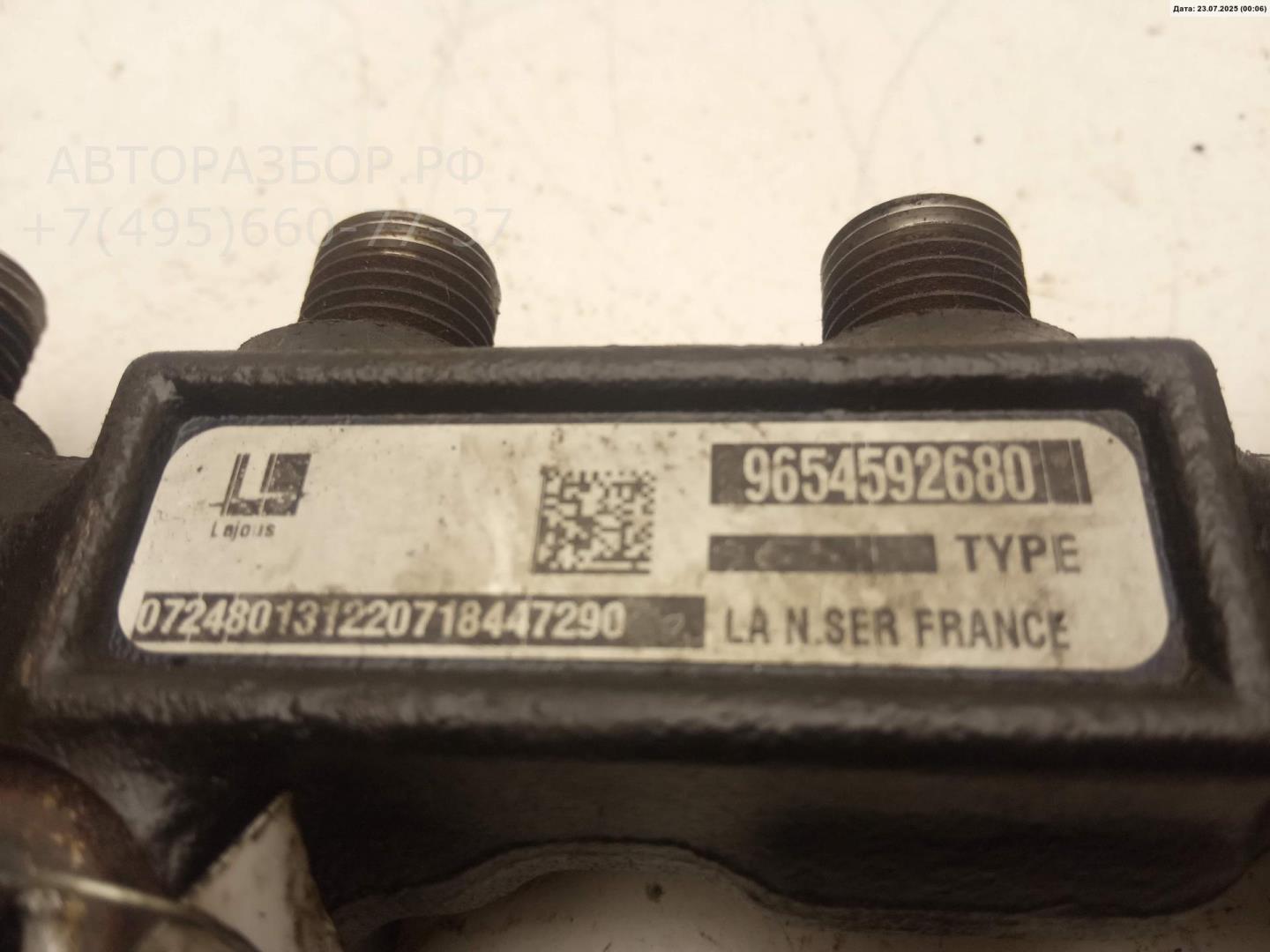 Рейка топливная (рампа)