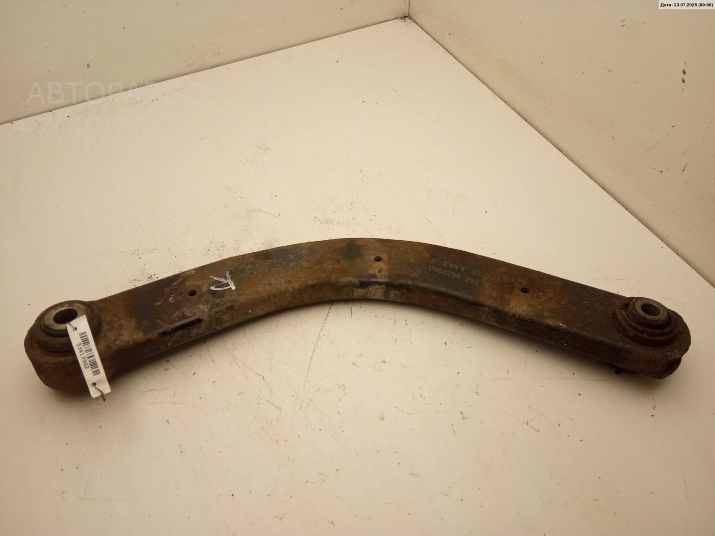 Рычаг задний правый