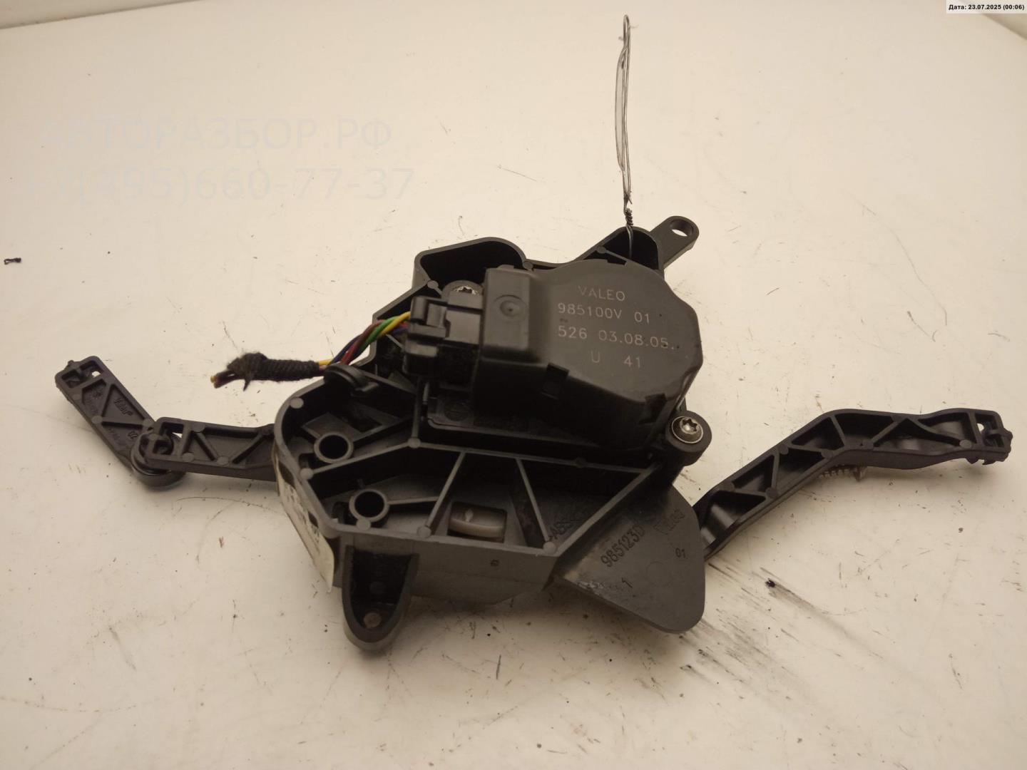 Моторчик заслонки печки