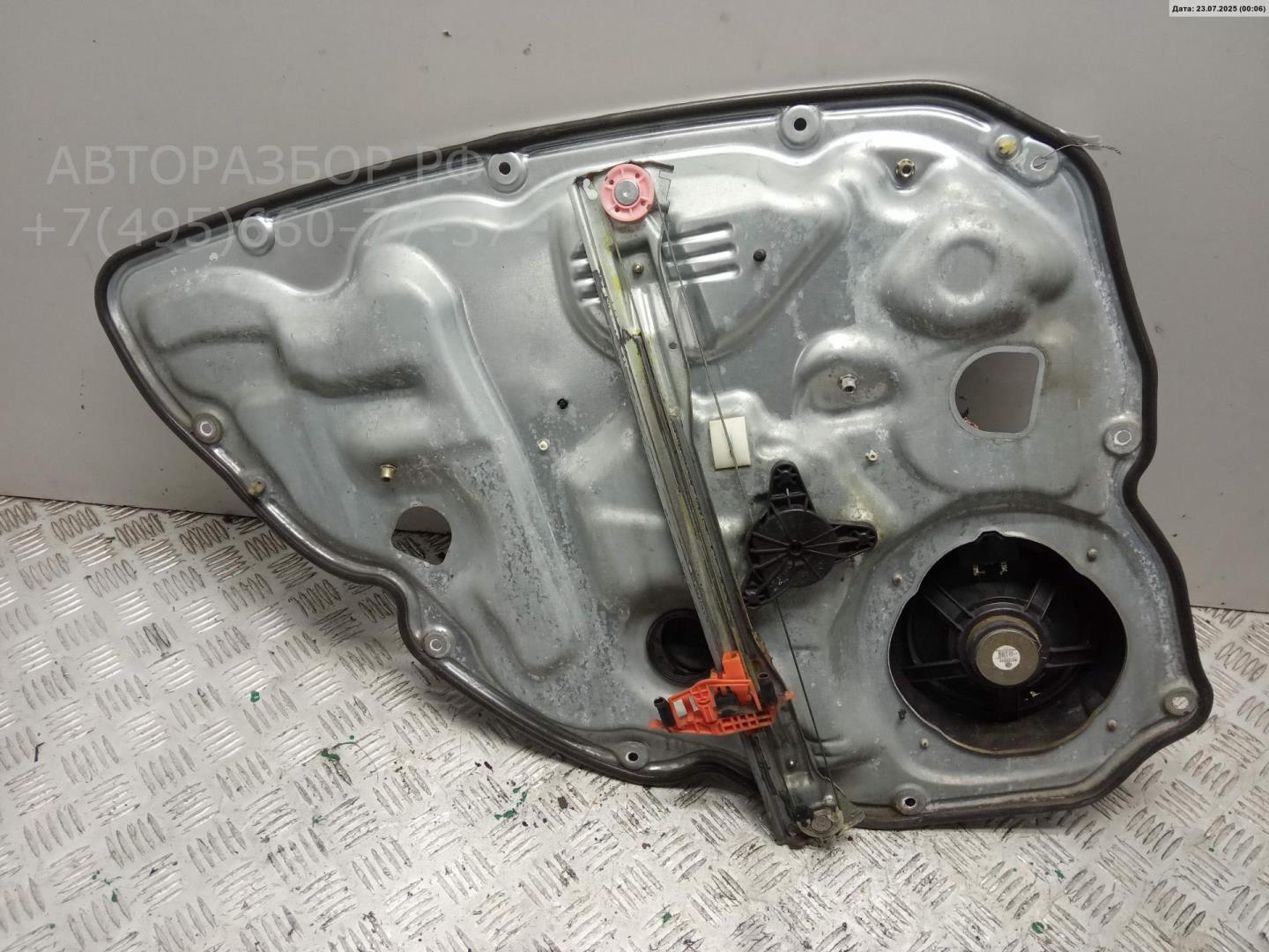 Стеклоподъемник электр. задний правый