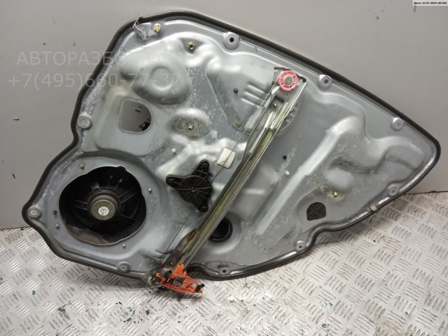 Стеклоподъемник электр. задний левый