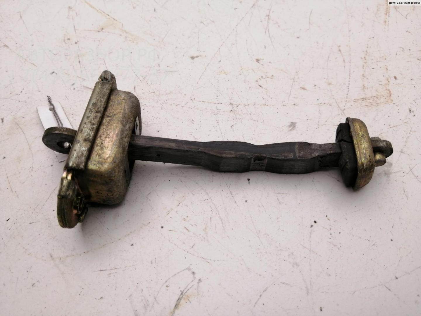 Ограничитель двери