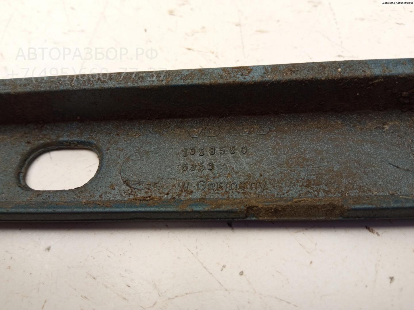 Планка под фару левая