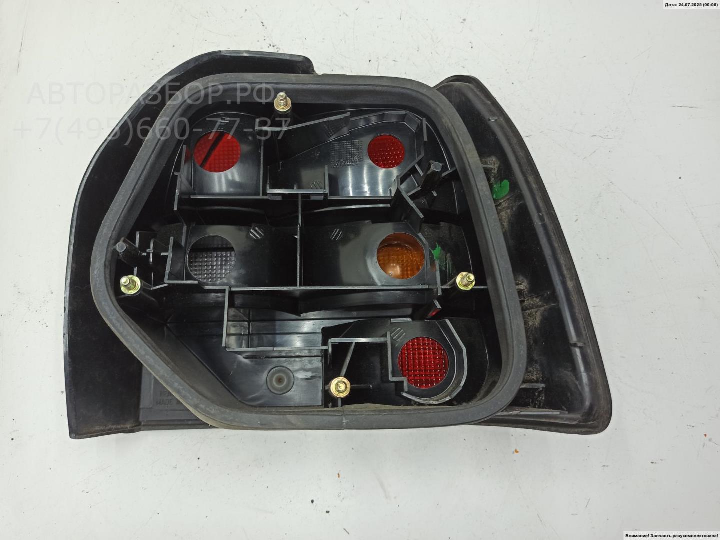 Фонарь задний левый