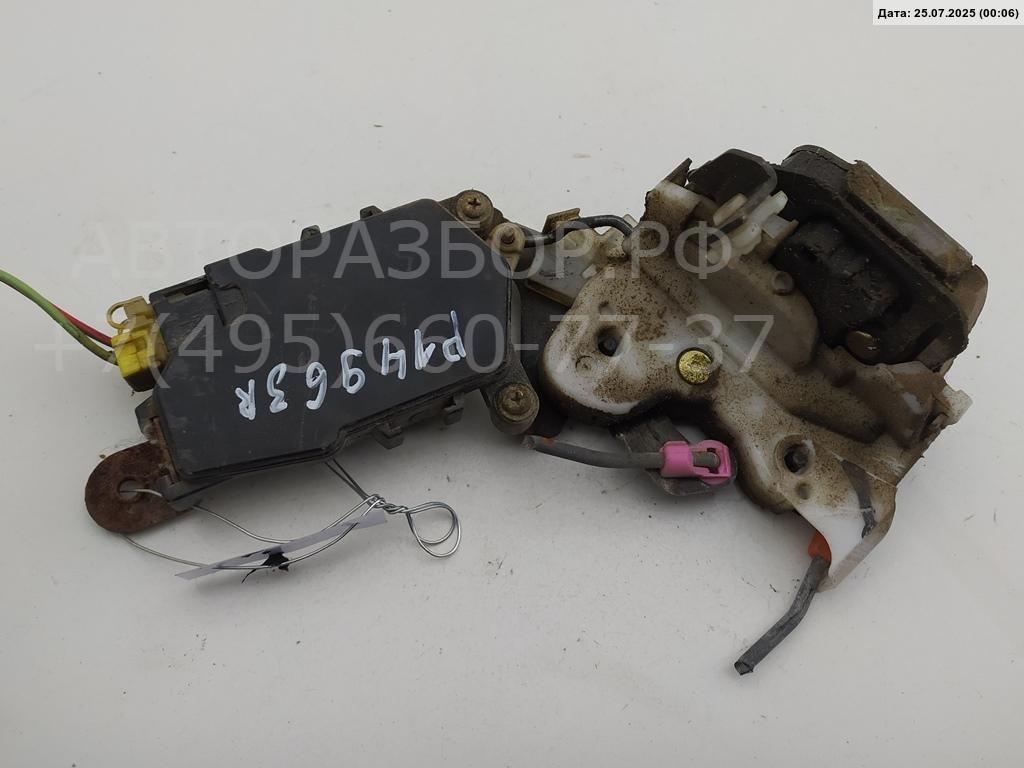 Замок двери задней правой