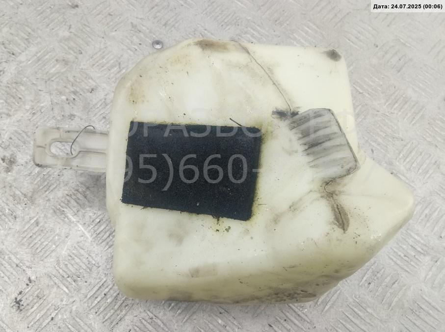 Бачок омывателя лобового стекла