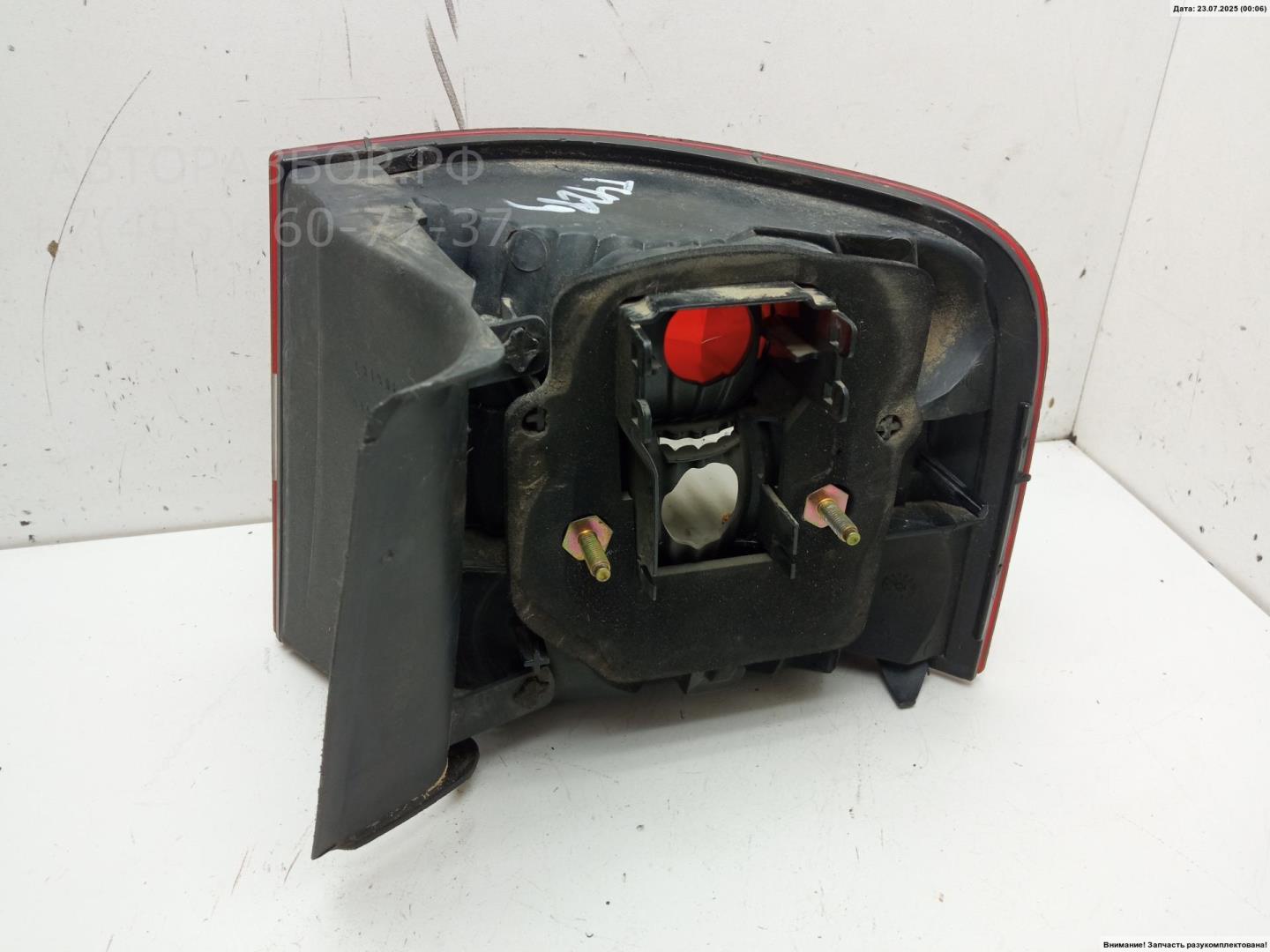 Фонарь задний левый