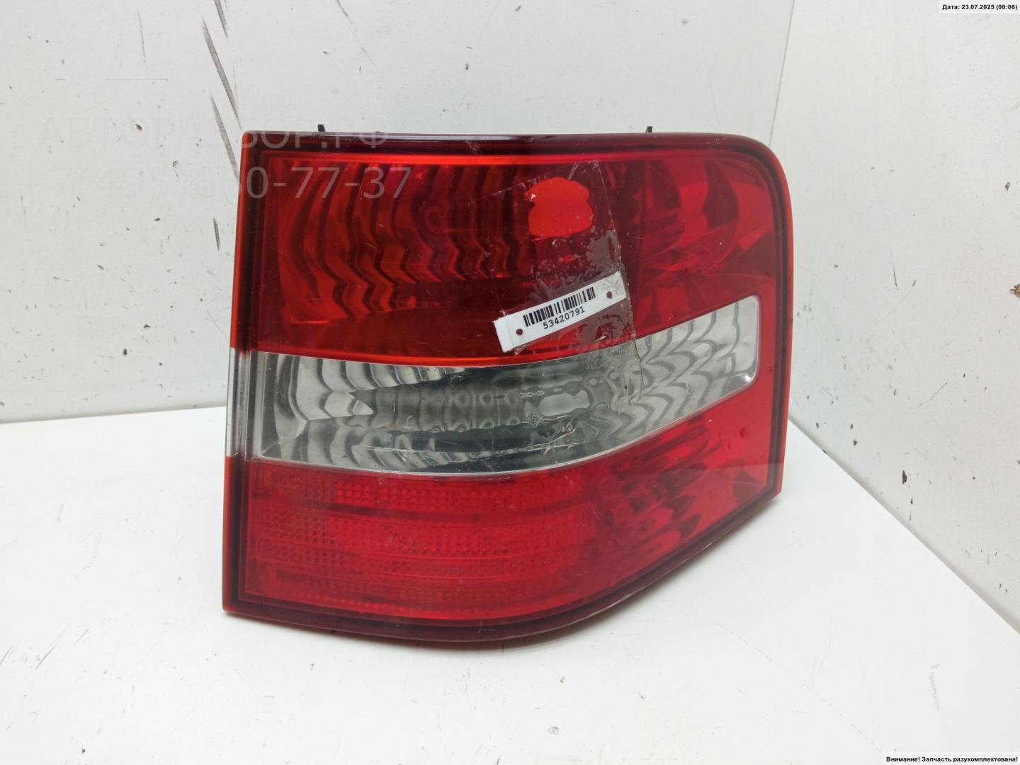Фонарь задний правый