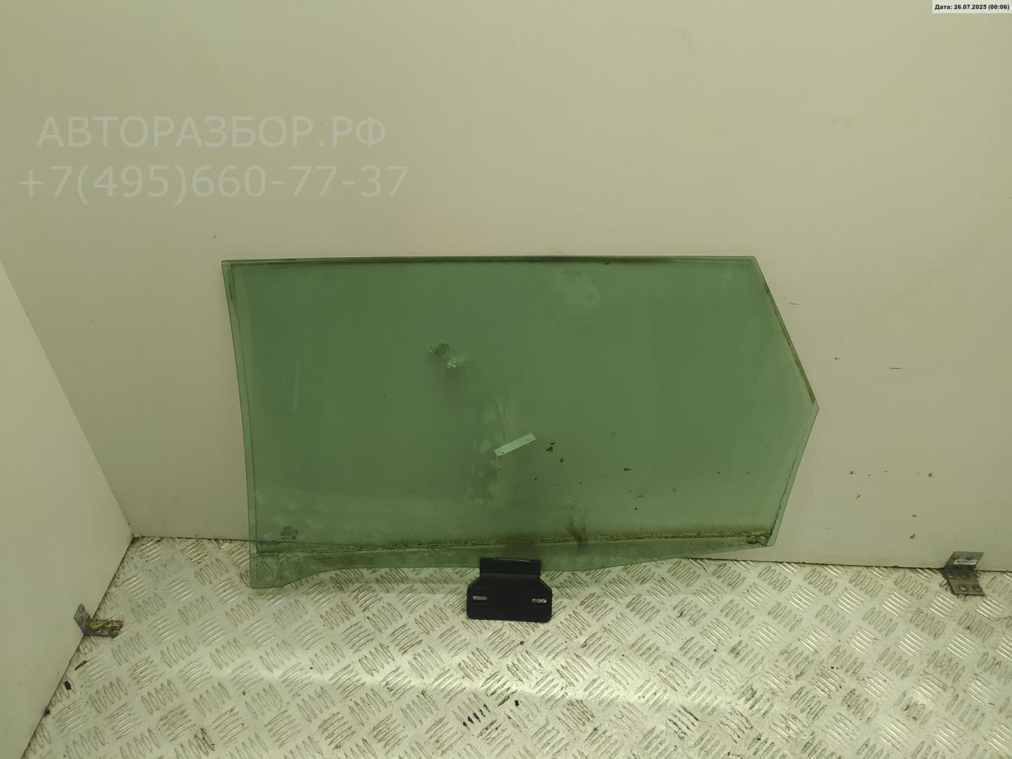 Стекло двери задней правой
