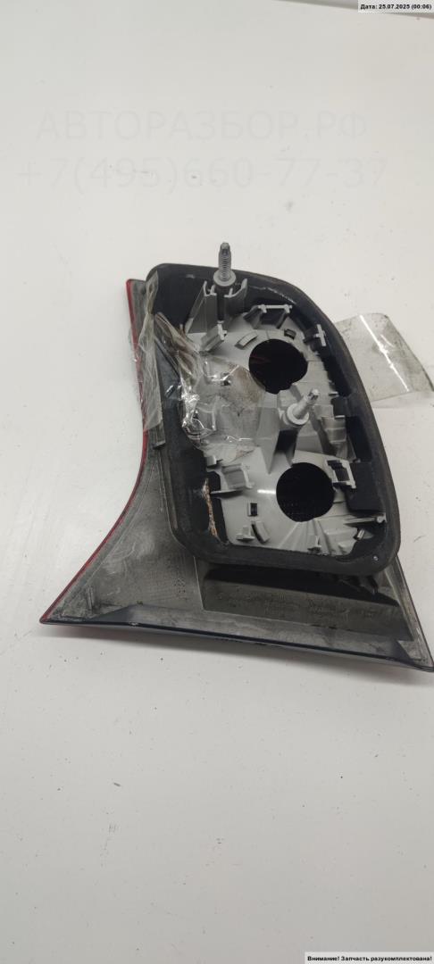 Фонарь задний внутренний левый