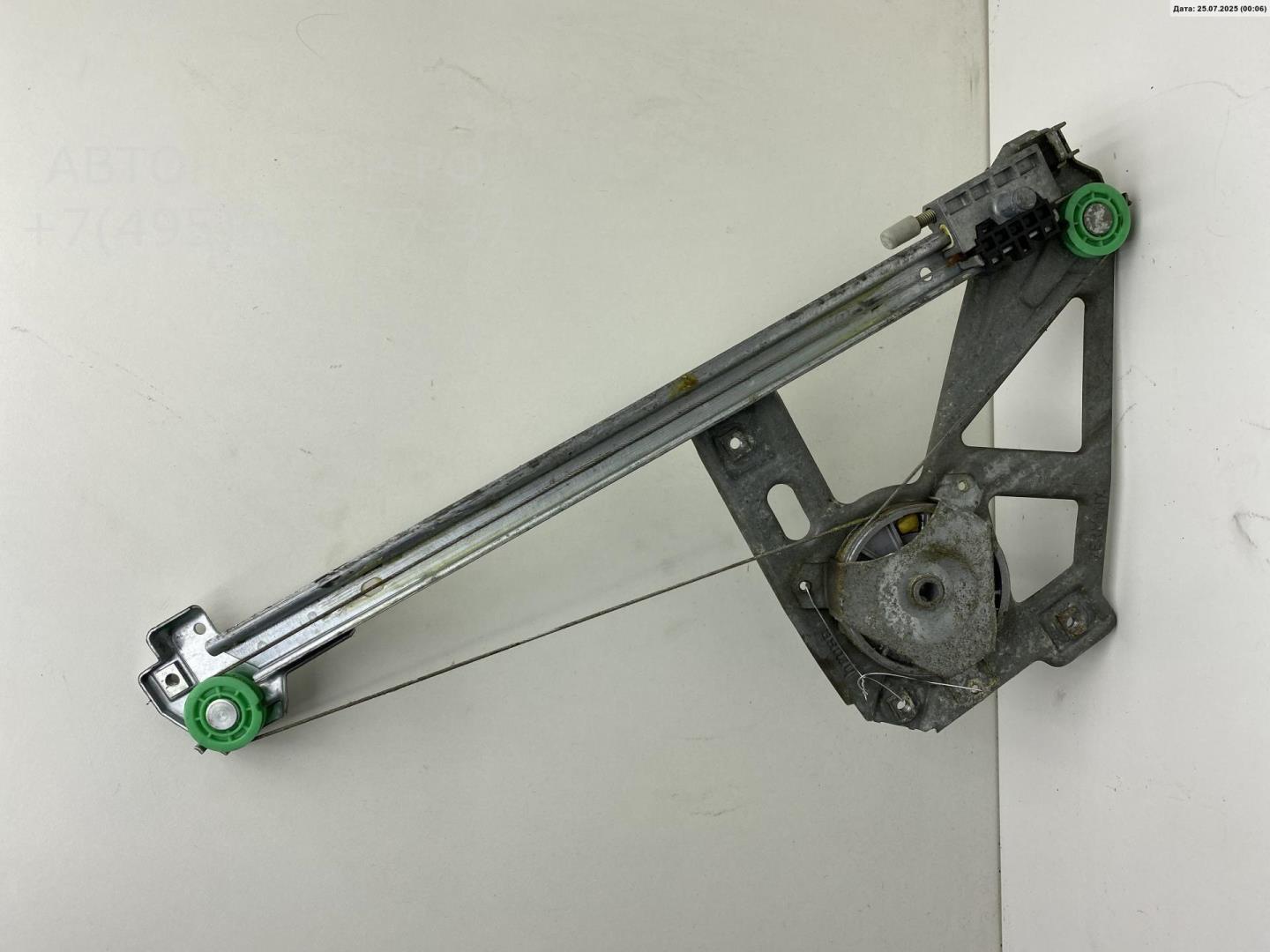 Стеклоподъемник механ. задний правый
