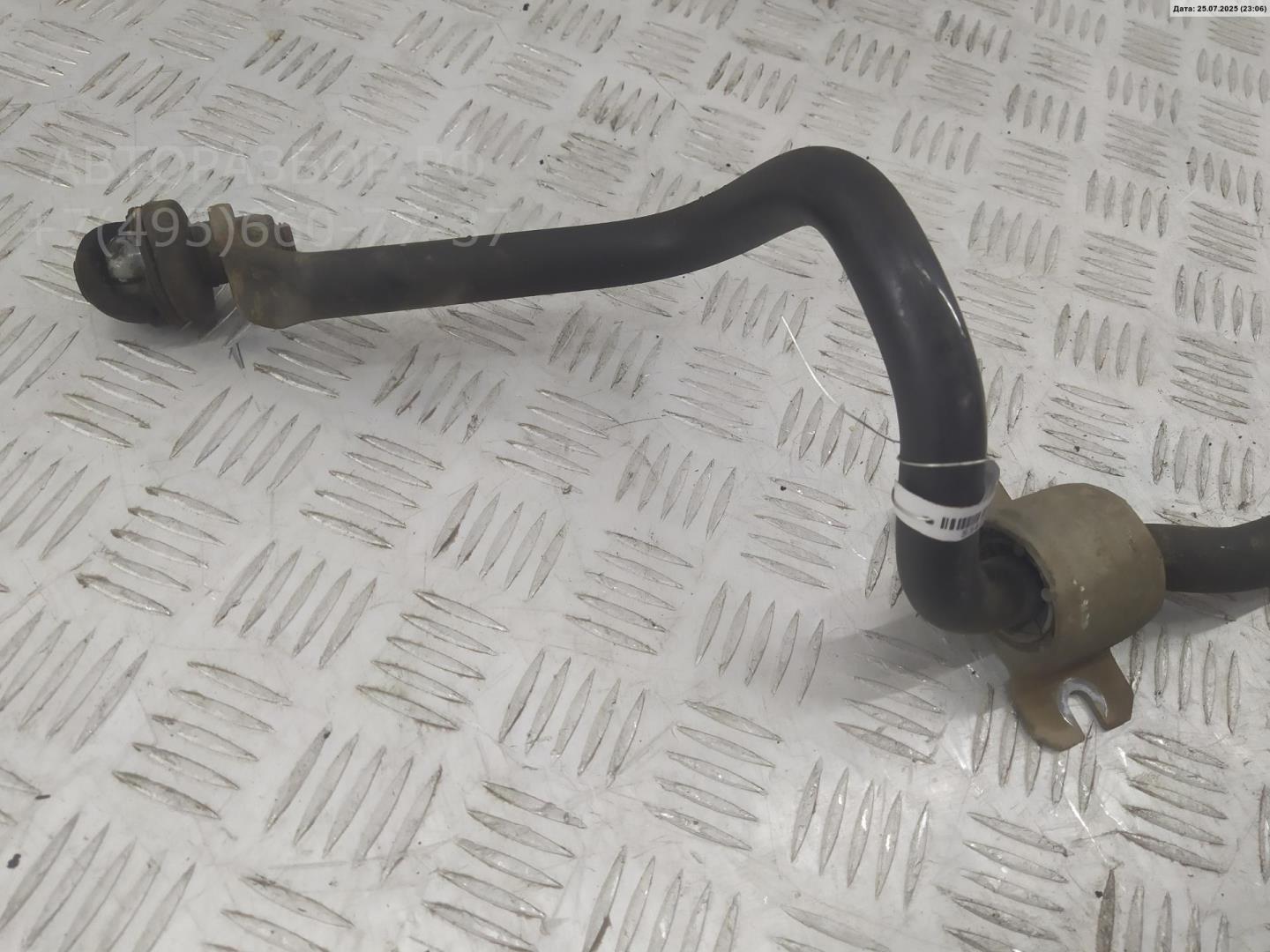 Стабилизатор передний