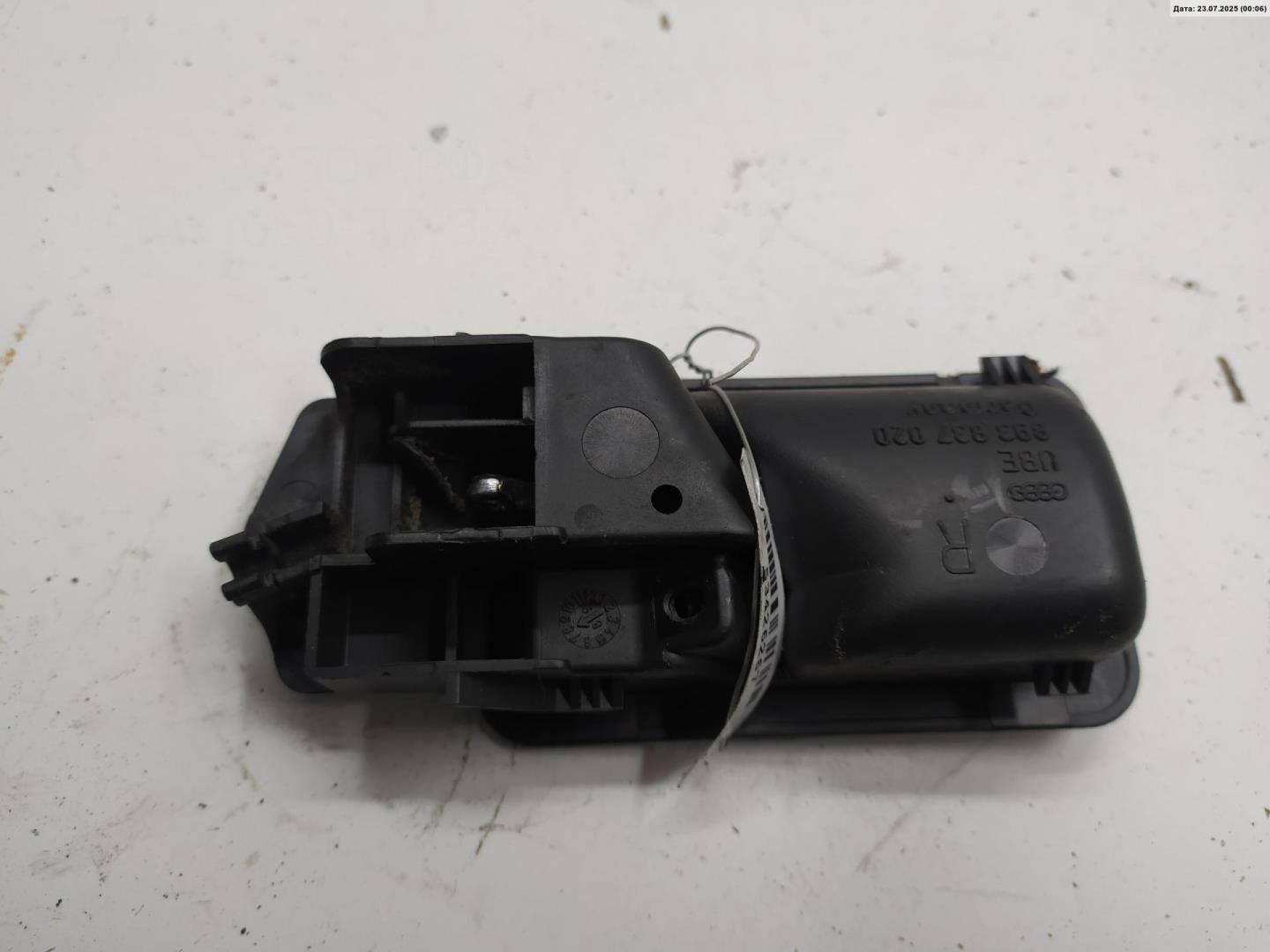 Ручка двери задней внутренняя правая