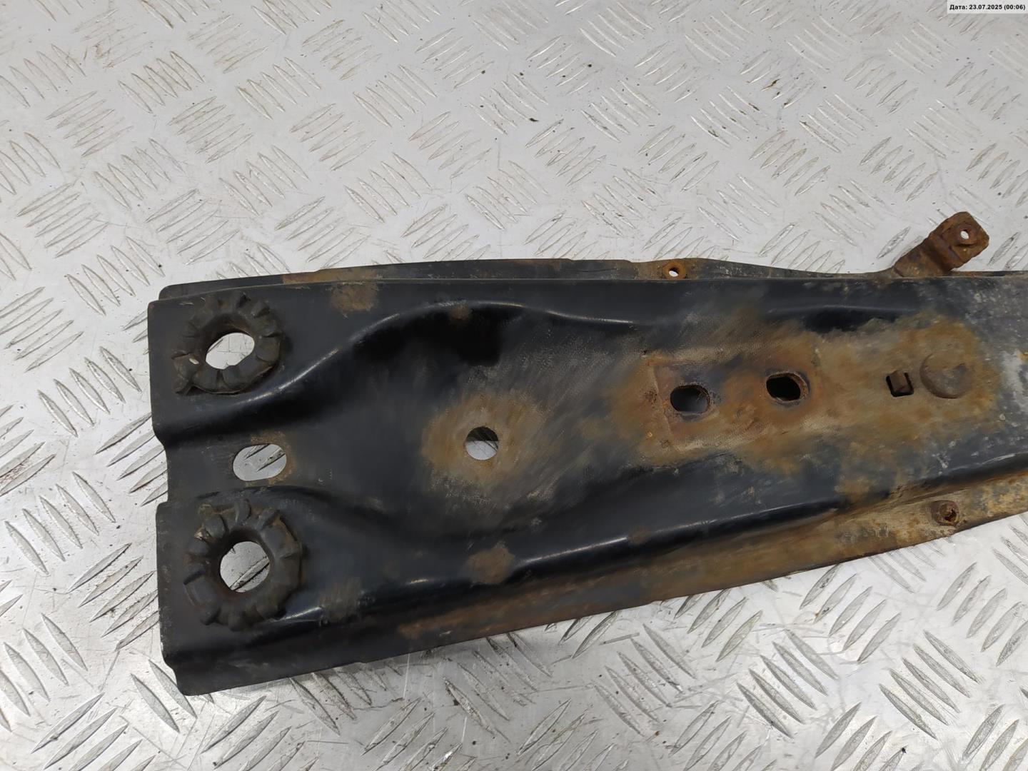 Балка подрадиаторная