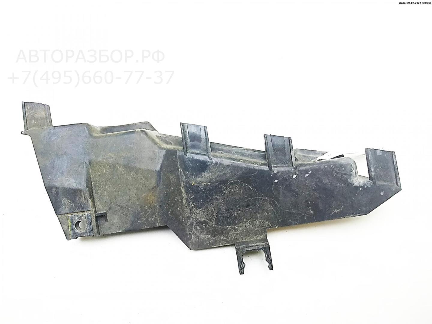 Кронштейн фар правый